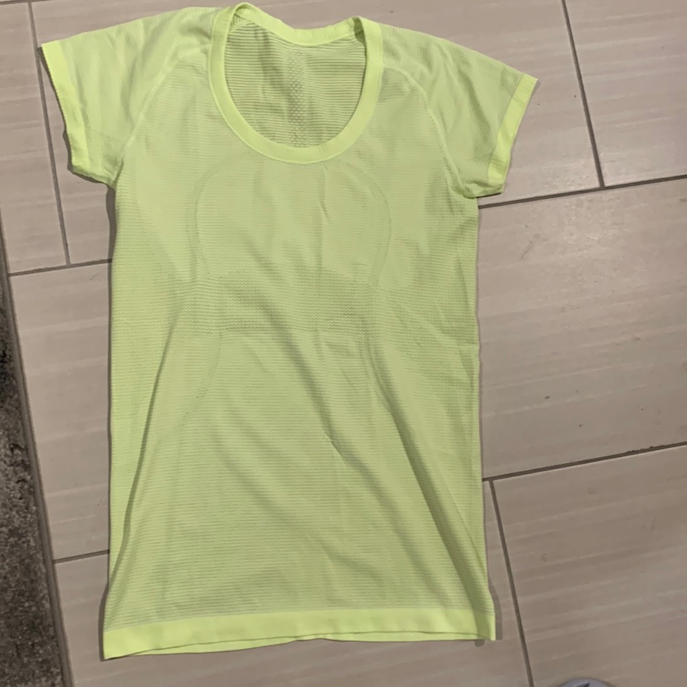Lululemon Swiftly Tech S/S, neon yellow, size 6